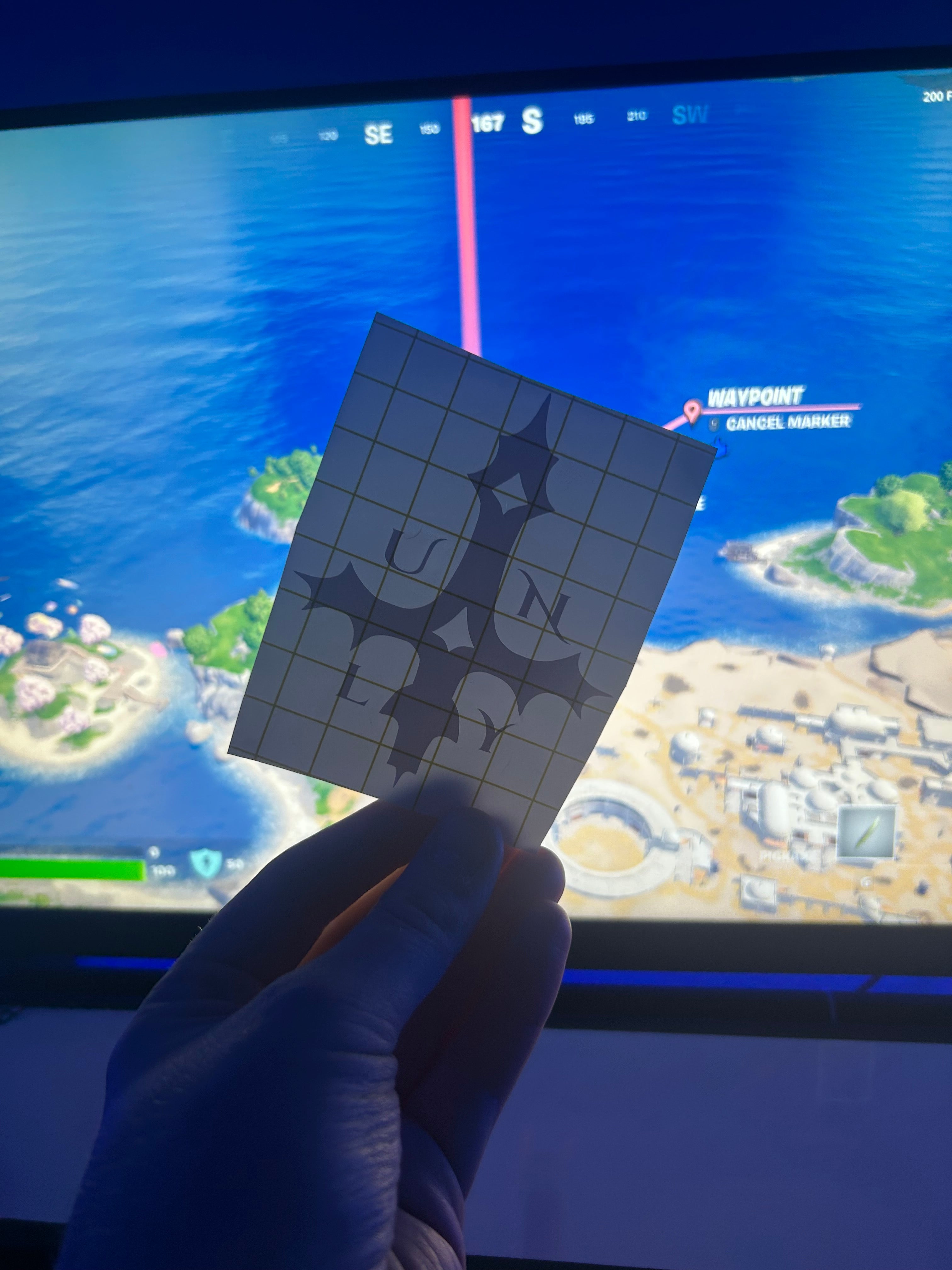 UNLY Cross Diecut